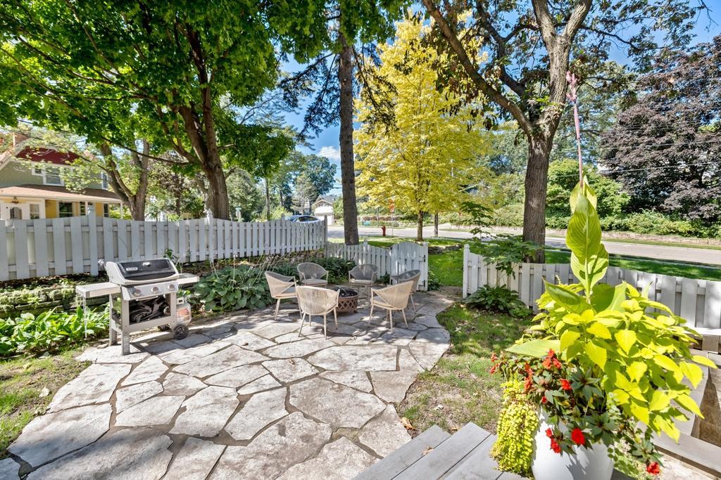 185 West Lake Street Excelsior, MN 55331 - Photo 73 of 95
