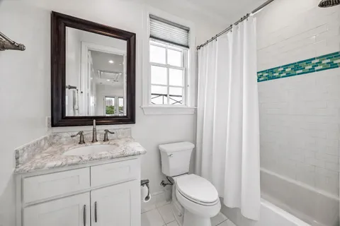 $749,000 | 6015 Post Oak Green Lane, Houston, TX 77055