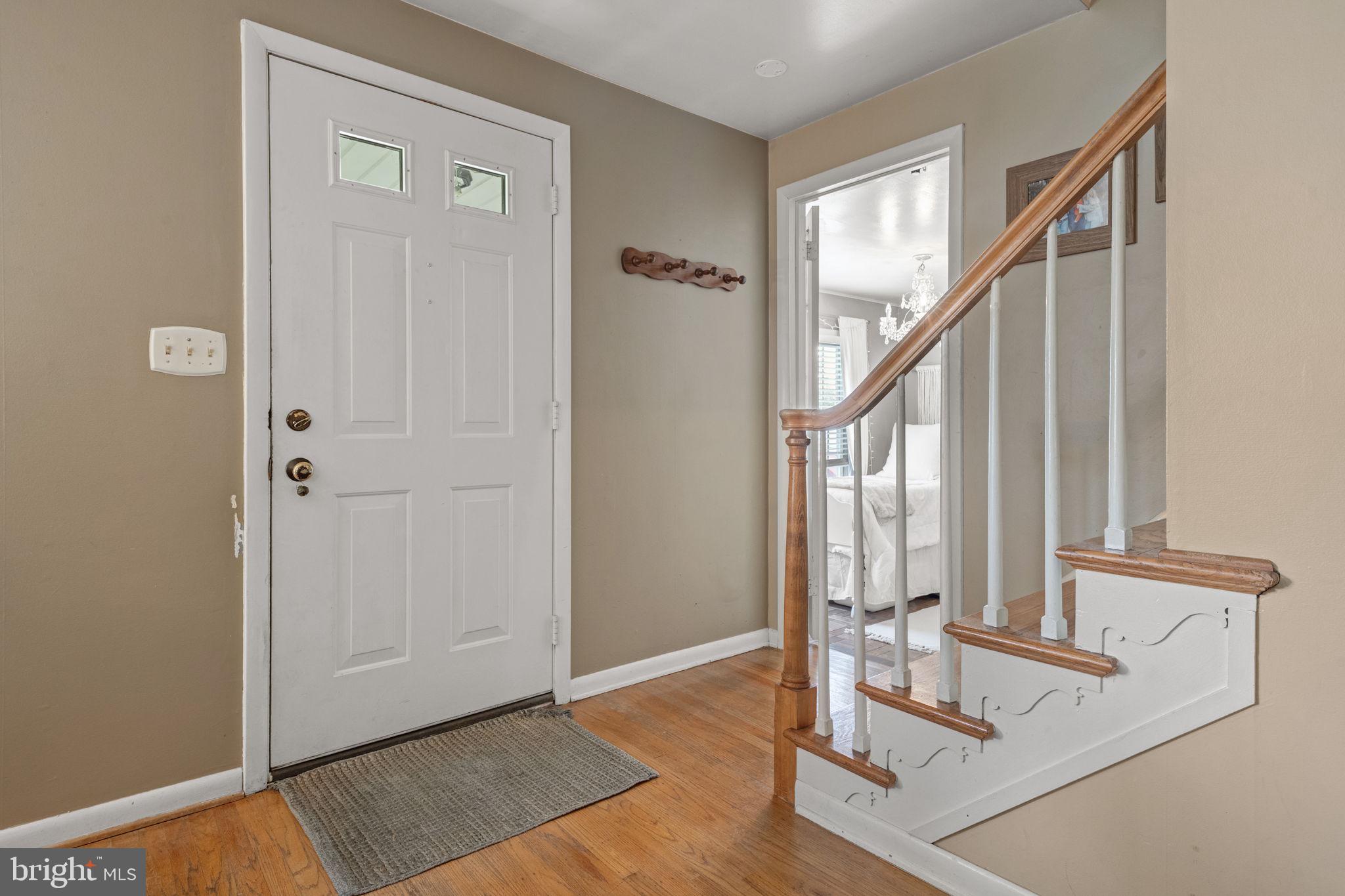 1818 Longview Drive Lancaster, PA 17601 - Photo 6 of 49 a view of front door with dining area
