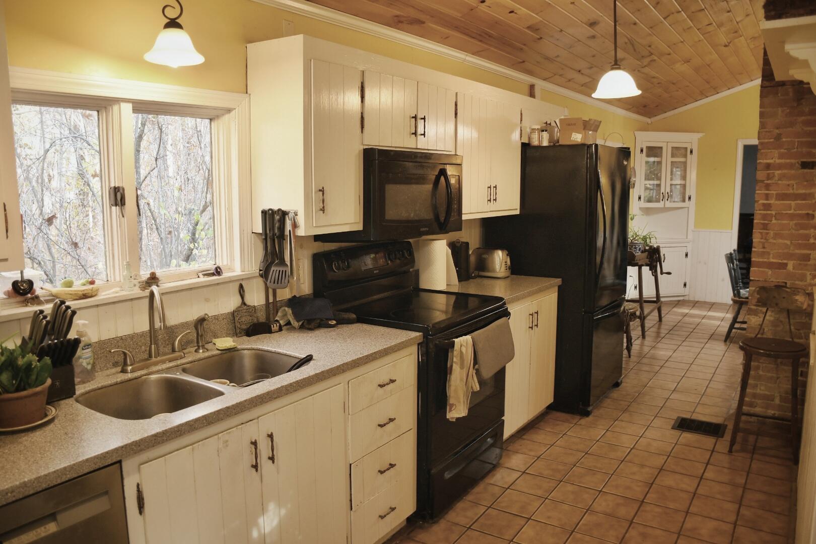 213 Burnham Road Gorham, ME 04038 - Photo 18 of 61 DSC_7694