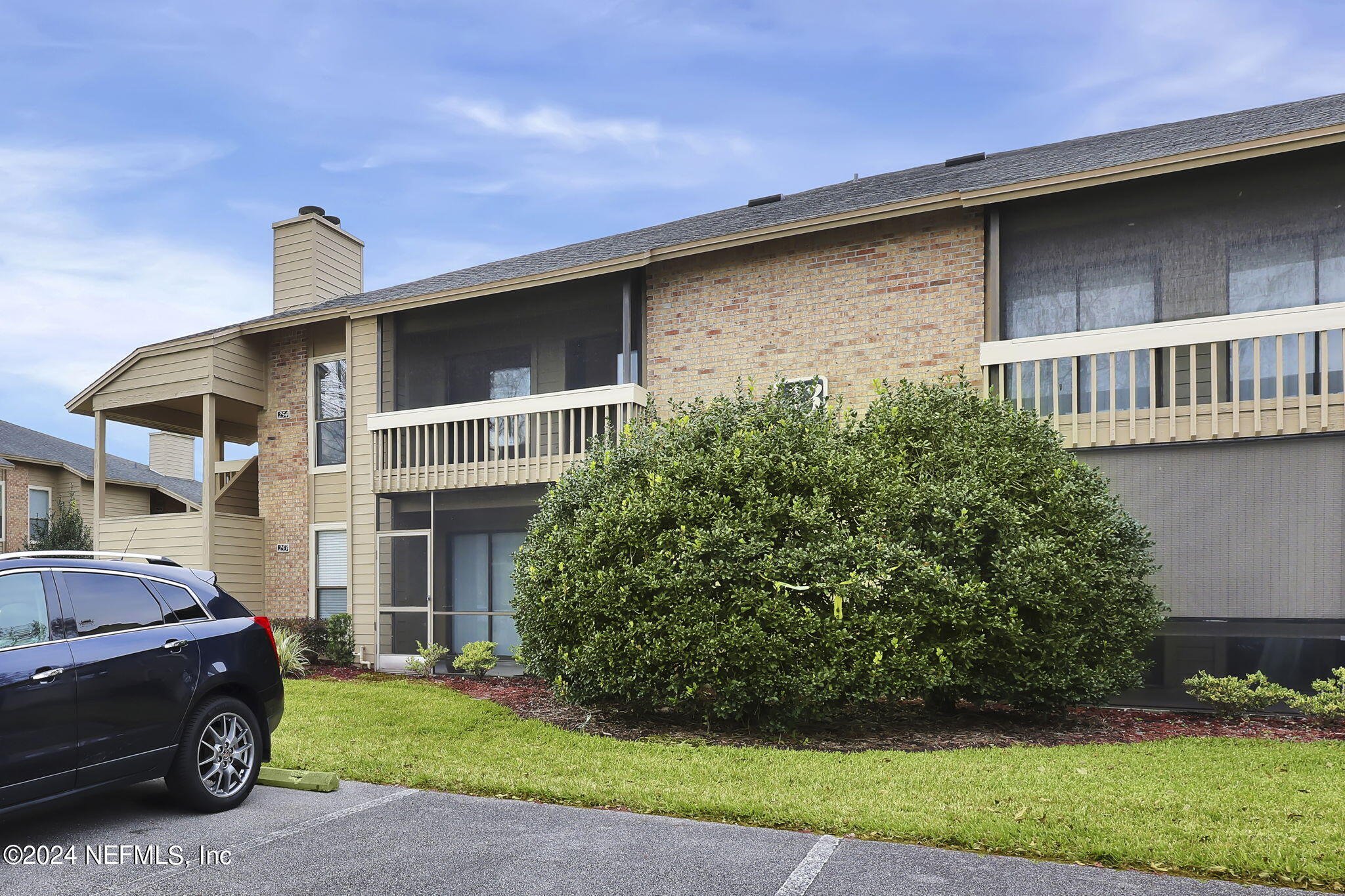 10200 Belle Rive Boulevard, Unit 254 Jacksonville, FL 32256 - Photo 4 of 59 2-web-or-mls-10200 Belle Rive_002