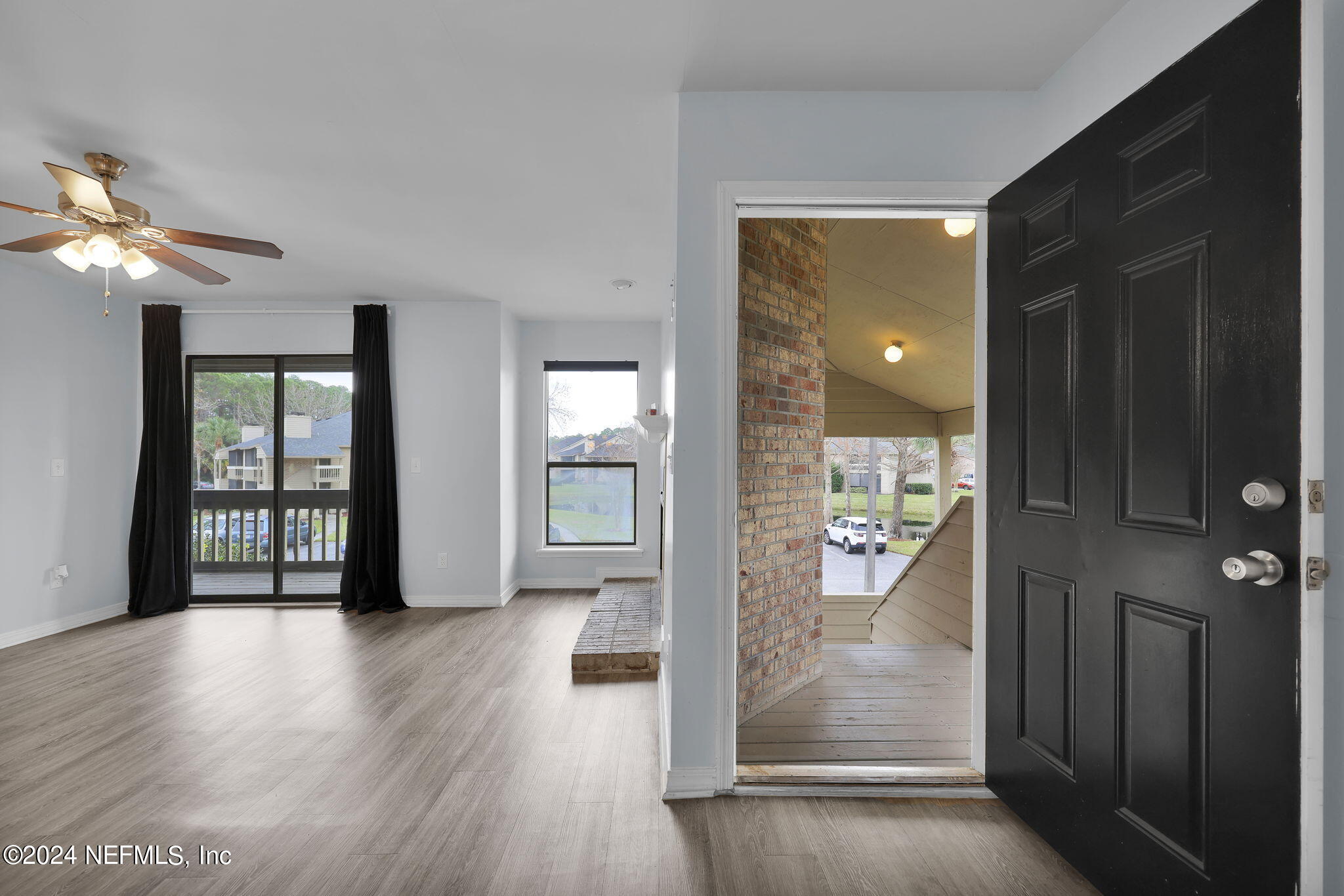 10200 Belle Rive Boulevard, Unit 254 Jacksonville, FL 32256 - Photo 8 of 59 8-web-or-mls-10200 Belle Rive_008