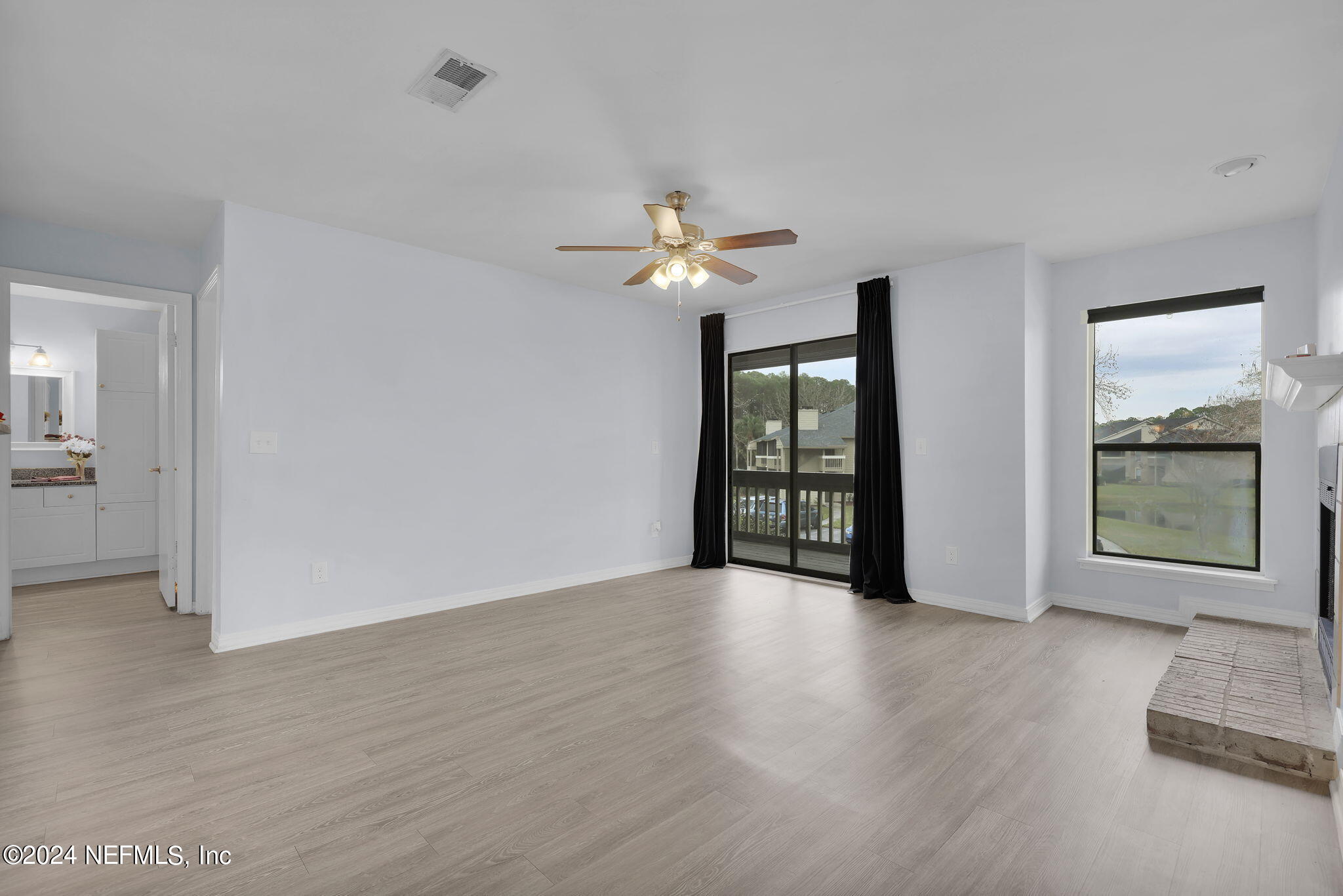 10200 Belle Rive Boulevard, Unit 254 Jacksonville, FL 32256 - Photo 10 of 59 10-web-or-mls-10200 Belle Rive_010