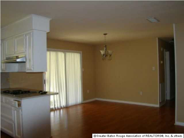 9244 Drew Court Baton Rouge, LA 70809 - Photo 4 of 10 Gallery Image 4