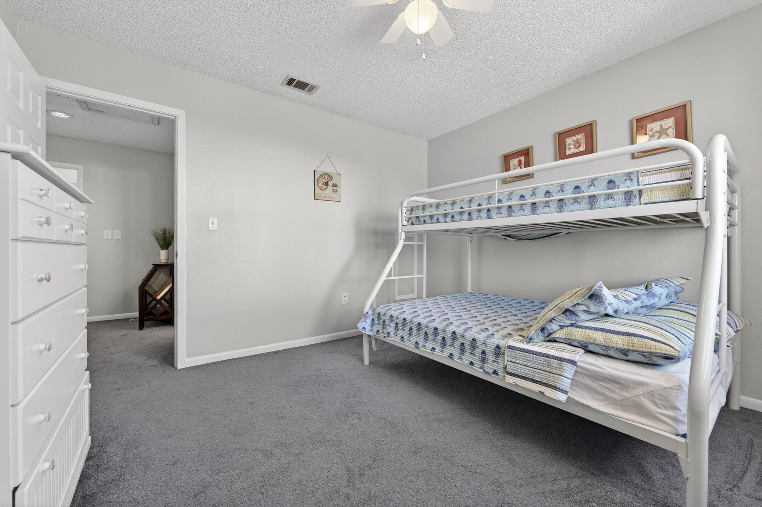 17620 Front Beach Road, Unit BB6 Panama City Beach, FL 32413 - Photo 33 of 47 a living room with furniture