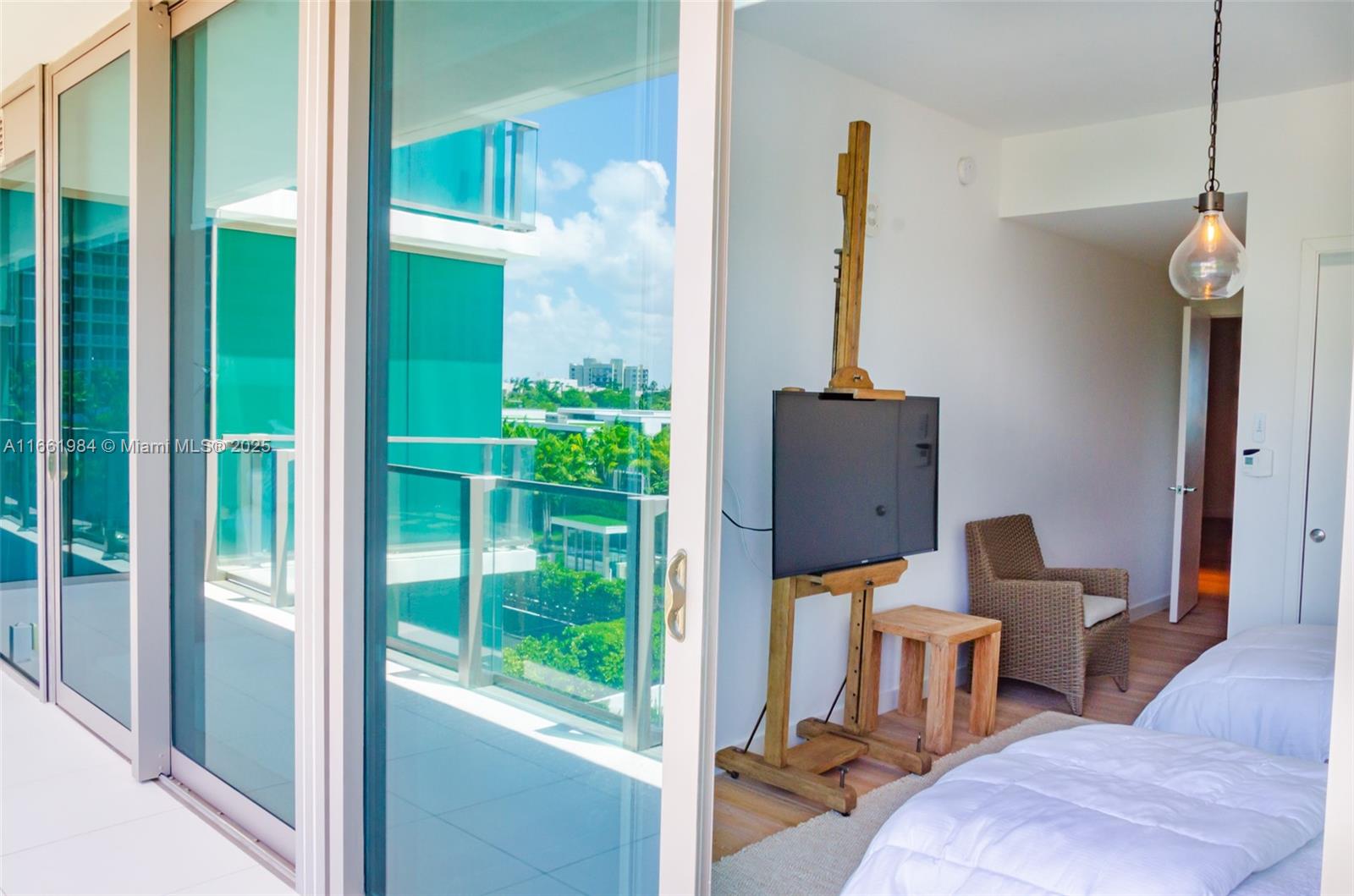 350 Ocean Drive, Unit 406N Key Biscayne, FL 33149 - Photo 29 of 48