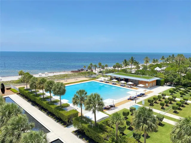 $5,590,000 | 350 Ocean Drive, Unit 406N, Key Biscayne, FL 33149