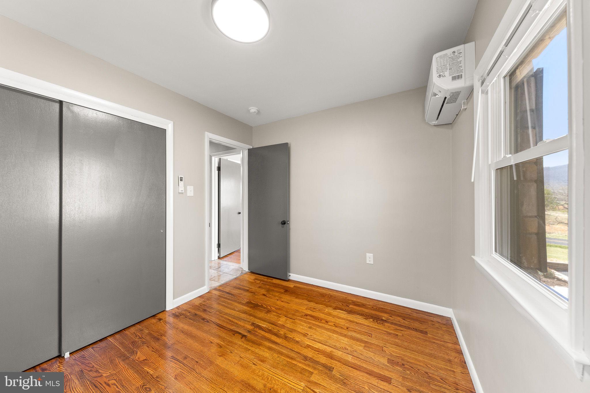 673 Fort Valley Road Fort Valley, VA 22652 - Photo 23 of 35 Bedroom 3