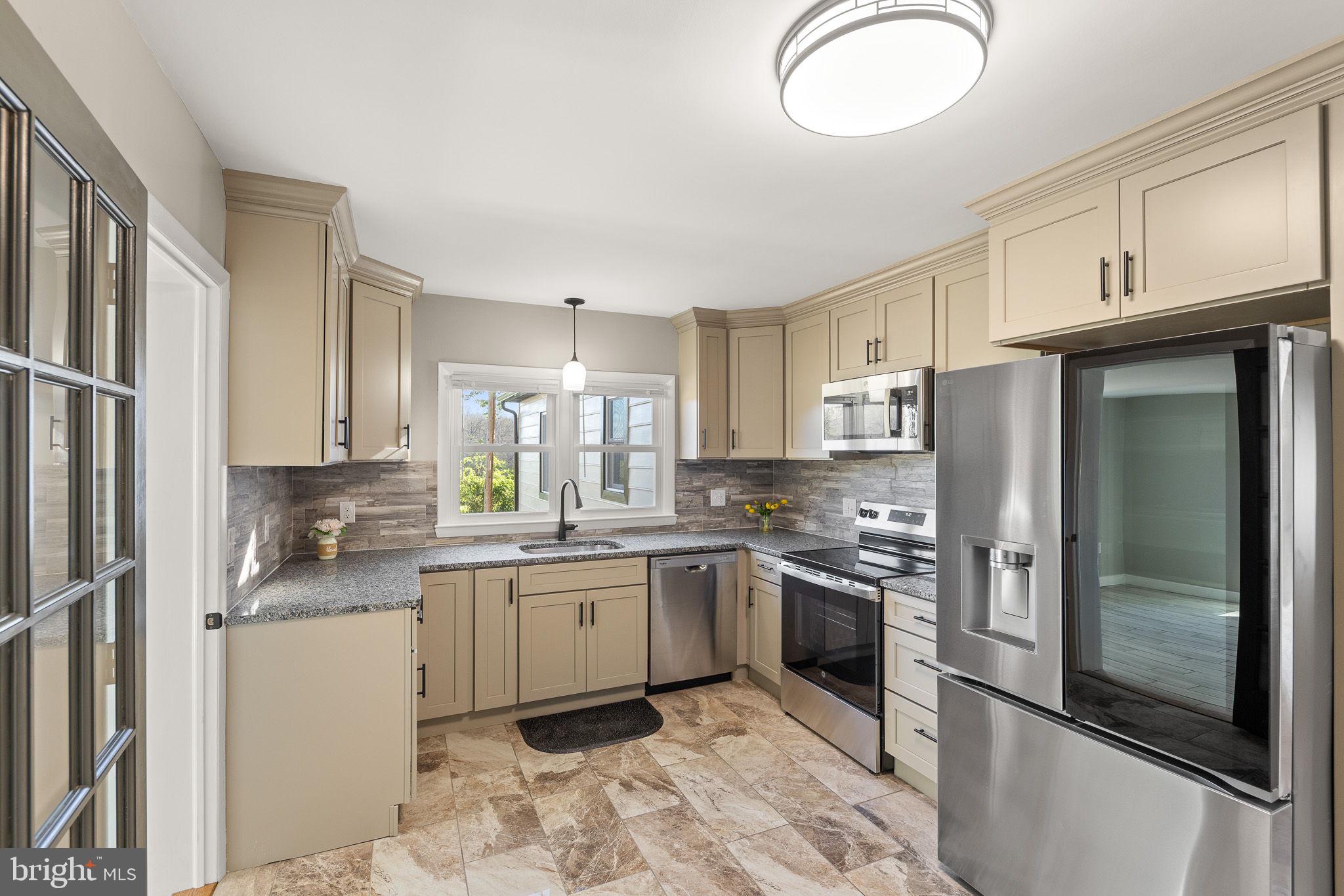 673 Fort Valley Road Fort Valley, VA 22652 - Photo 9 of 35 Kitchen with tile floor