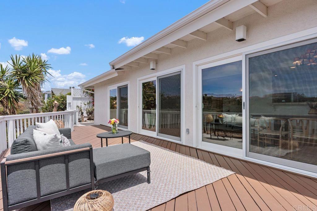 5942 Sagebrush Road La Jolla, CA 92037 - Photo 22 of 25