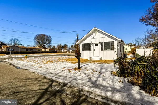 $449,900 | 51 West New York Avenue, Villas, NJ 08251