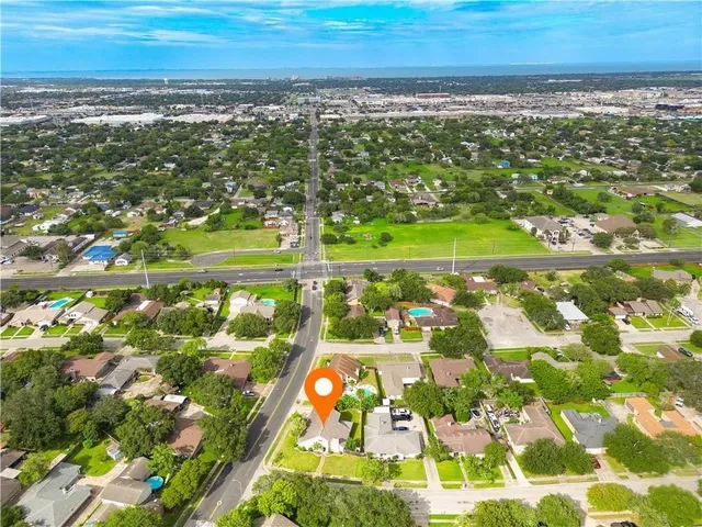 $299,900 | 5202 Wentworth Drive, Corpus Christi, TX 78413