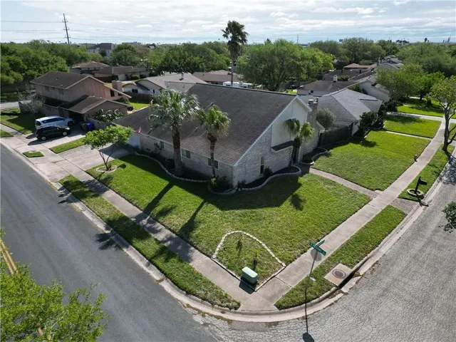 $299,900 | 5202 Wentworth Drive, Corpus Christi, TX 78413
