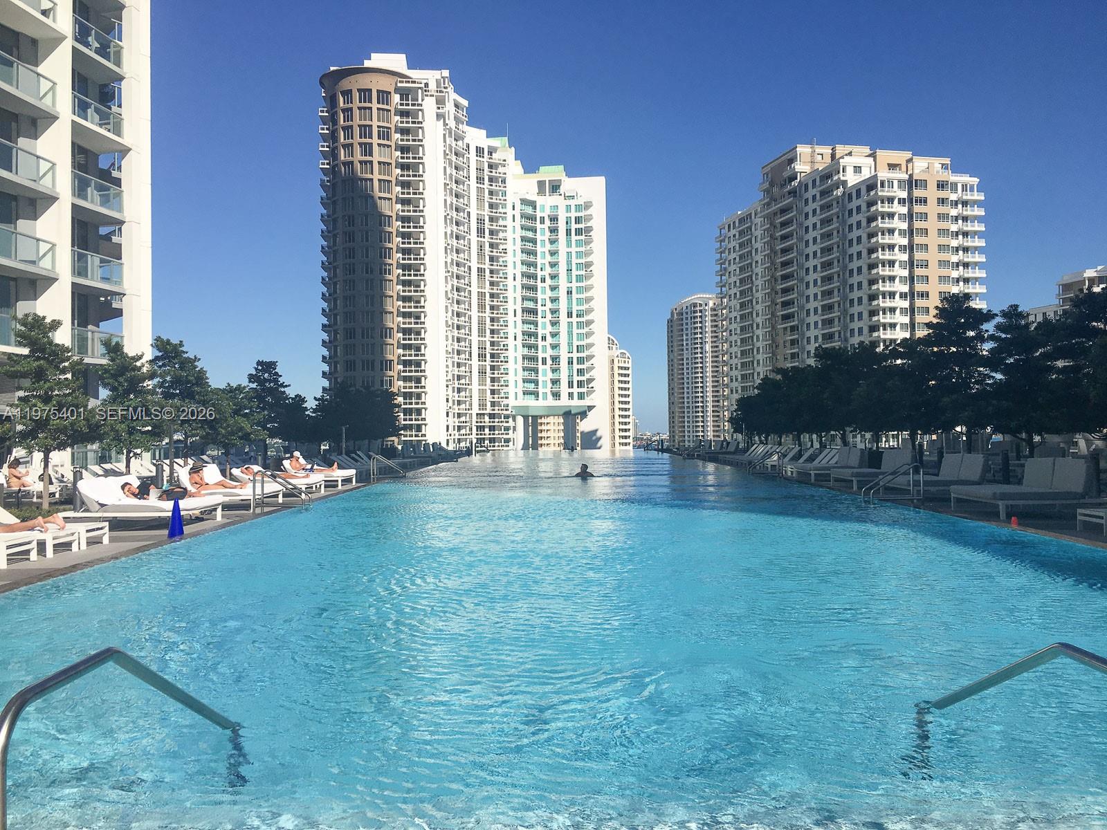 465 Brickell Avenue, Unit 4301 Miami, FL 33131 - Photo 38 of 45