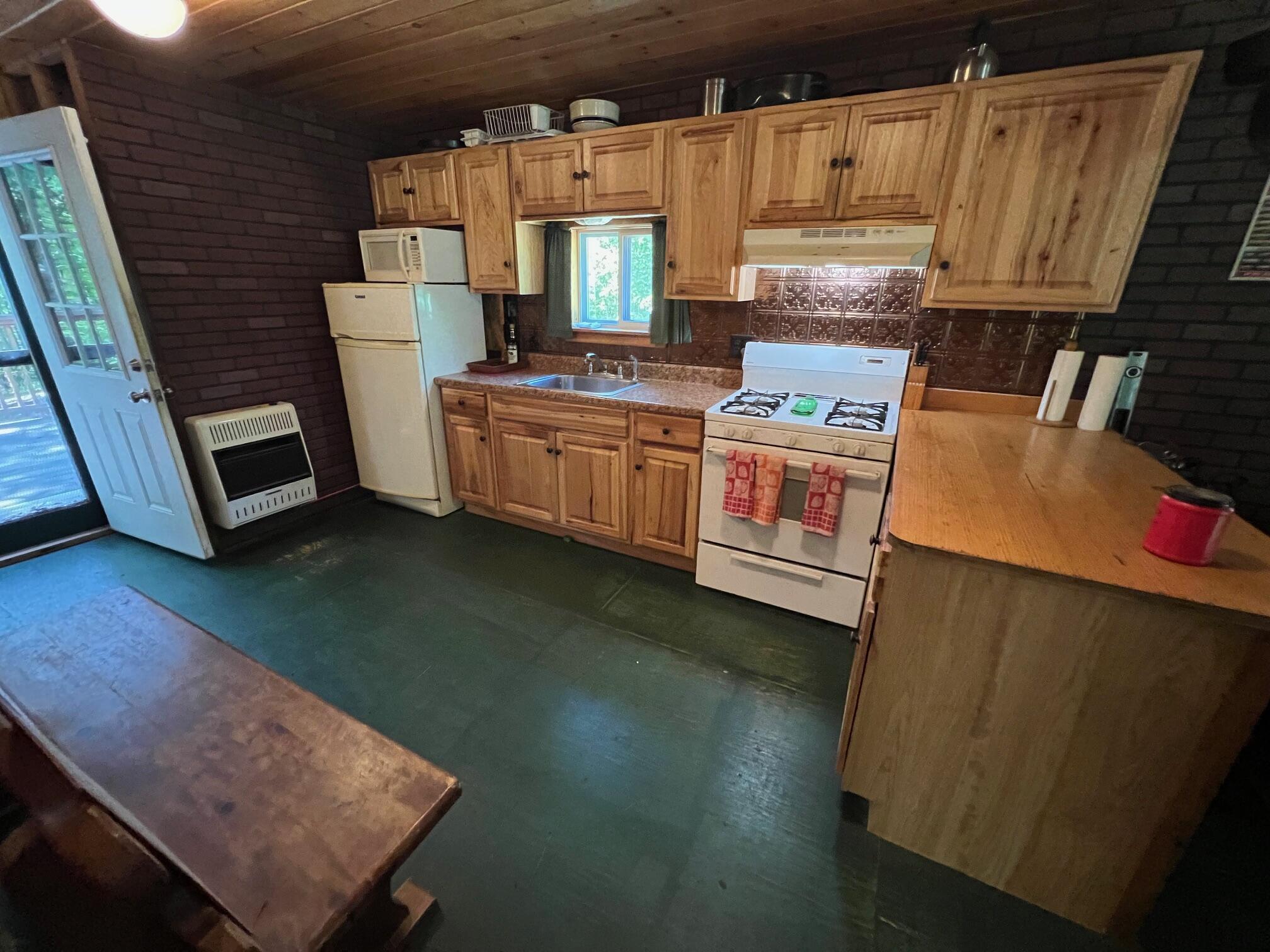 2 Map Road Athens, ME 04912 - Photo 9 of 23 9