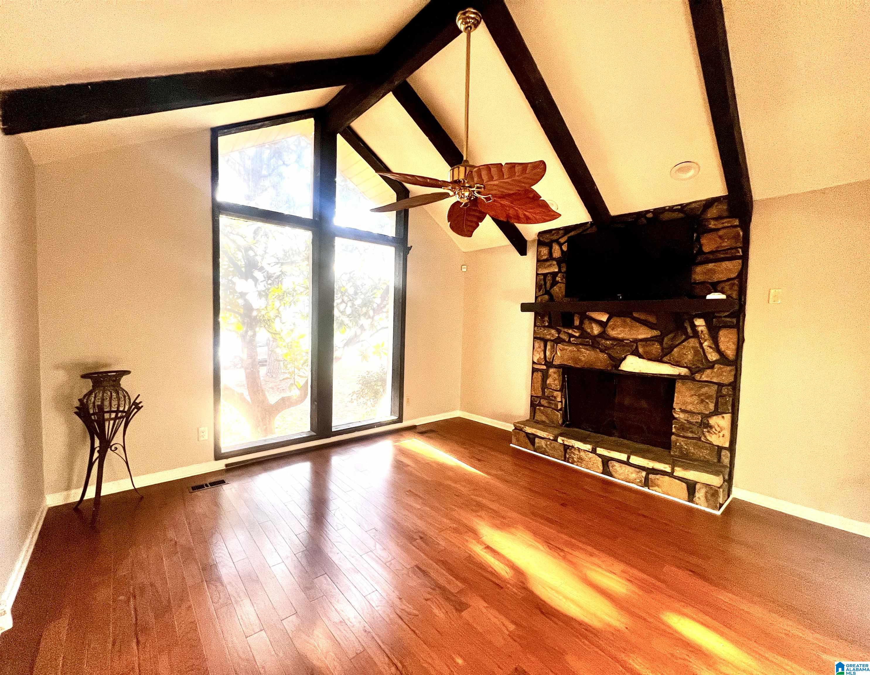 1424 King George Drive Alabaster, AL 35007 - Photo 2 of 43