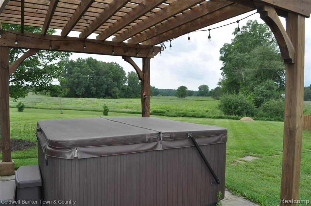 6400 Dutcher Road Howell, MI 48843 - Photo 55 of 82