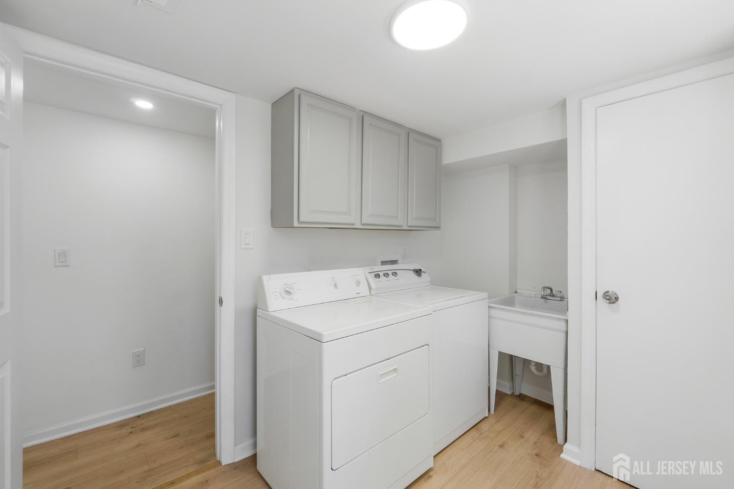 33 Larchmont Road Edison, NJ 08837 - Photo 10 of 25