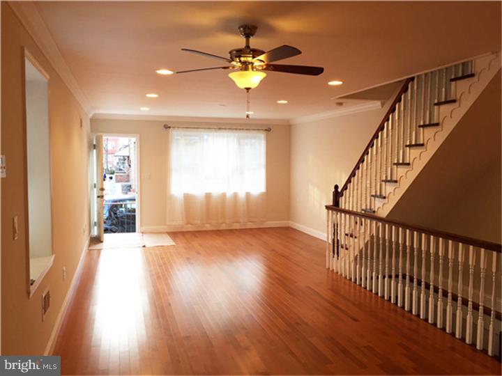 725 Tasker Street Philadelphia, PA 19148 - Photo 2 of 12 Gallery Image 2