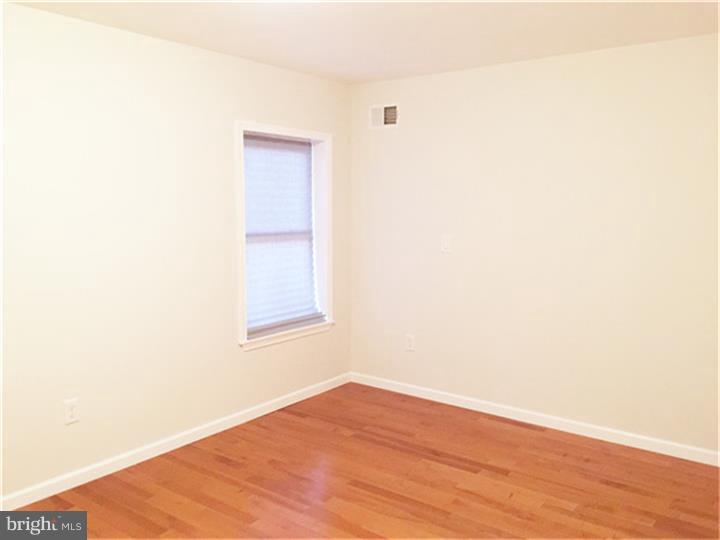 725 Tasker Street Philadelphia, PA 19148 - Photo 9 of 12 Gallery Image 9
