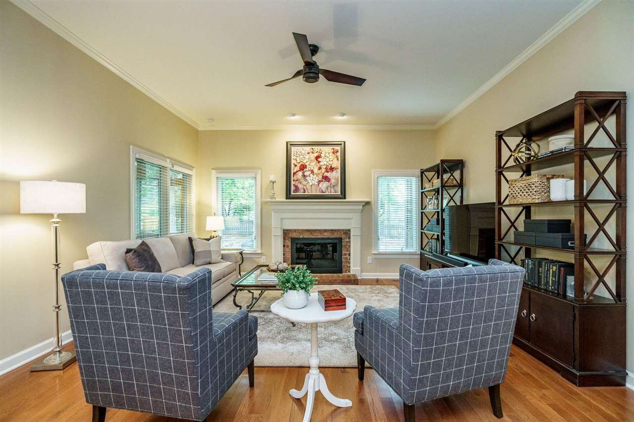 3304 Glade Spring Court Raleigh, NC 27612 - Photo 4 of 27 Photo 4