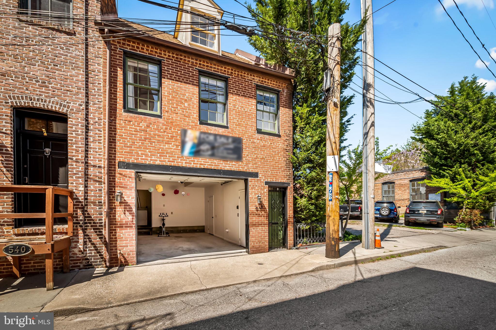 538 Eislen Street Baltimore, MD 21230 - Photo 6 of 36