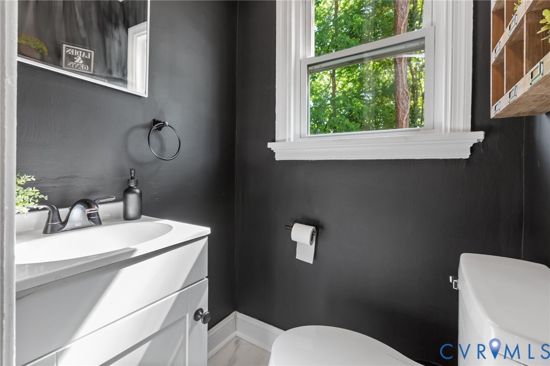 302 Hummingbird Road Richmond, VA 23227 - Photo 19 of 36