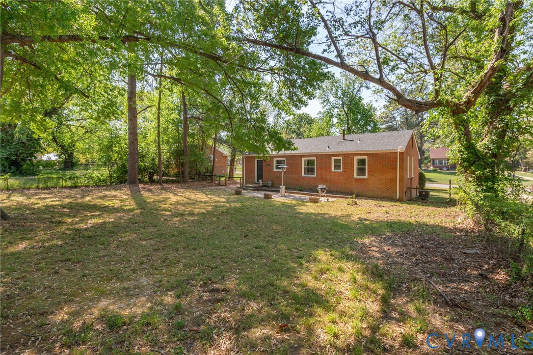 302 Hummingbird Road Richmond, VA 23227 - Photo 34 of 36