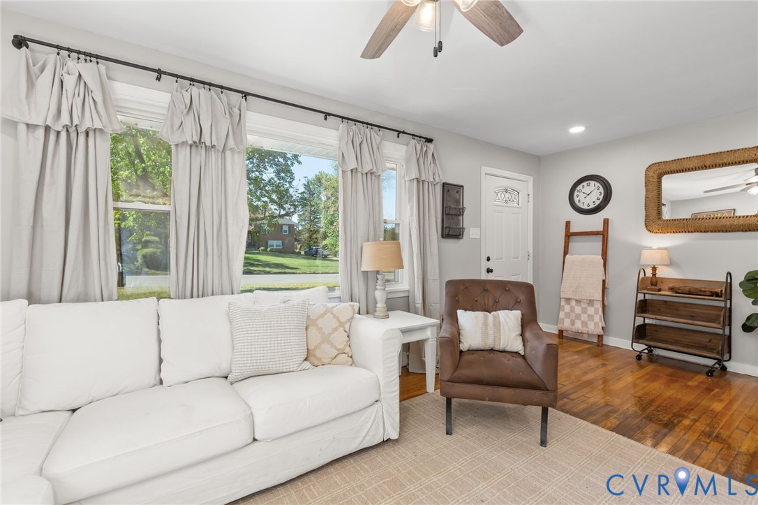 302 Hummingbird Road Richmond, VA 23227 - Photo 8 of 36