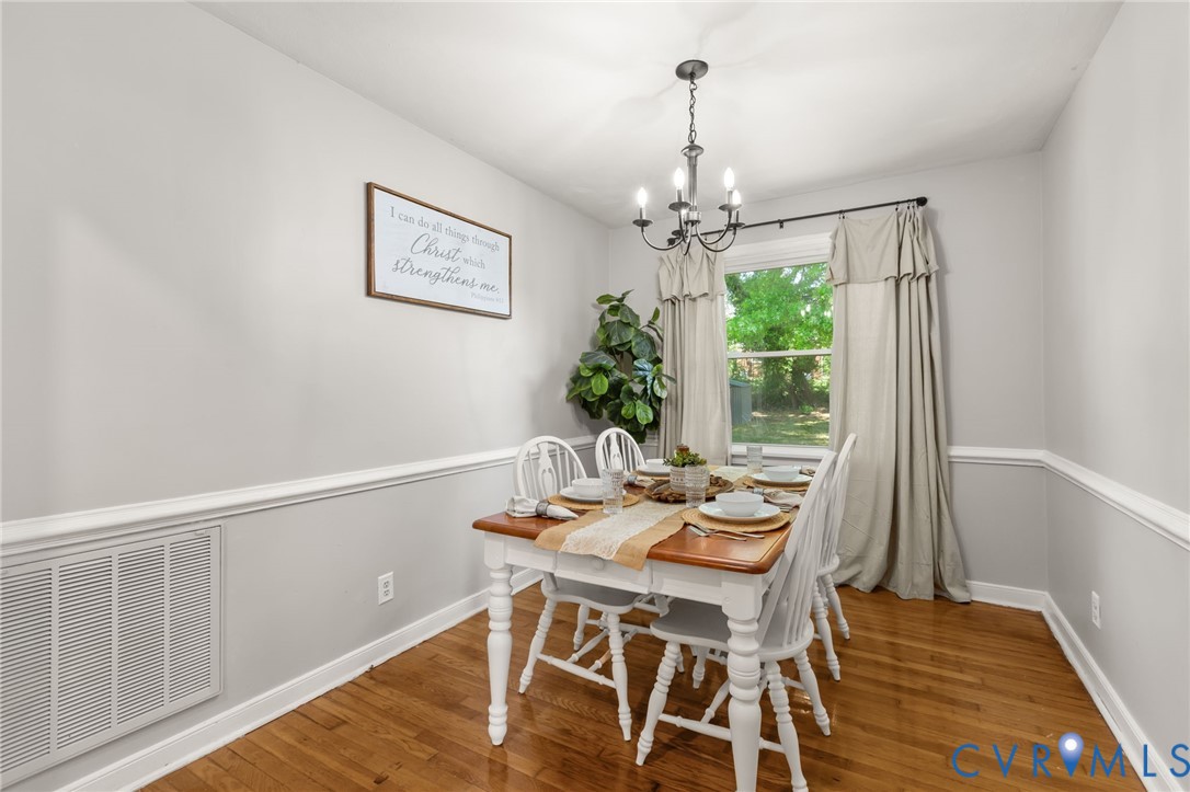 302 Hummingbird Road Richmond, VA 23227 - Photo 10 of 36