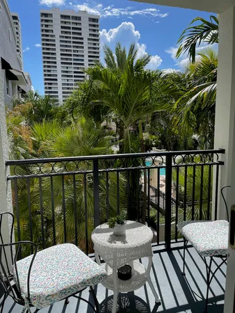 $3,250 | 600 South Dixie Highway, Unit 720, West Palm Beach, FL 33401