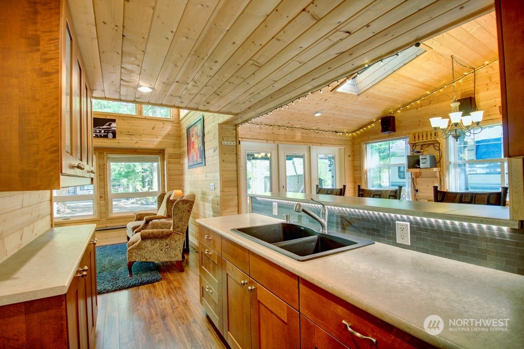 105-1 Goldrush Road Deming, WA 98244 - Photo 6 of 40 Gallery Image 6