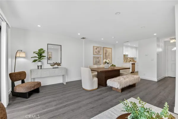 $599,000 | 11311 Tampa Avenue, Unit 12, Porter Ranch, CA 91326