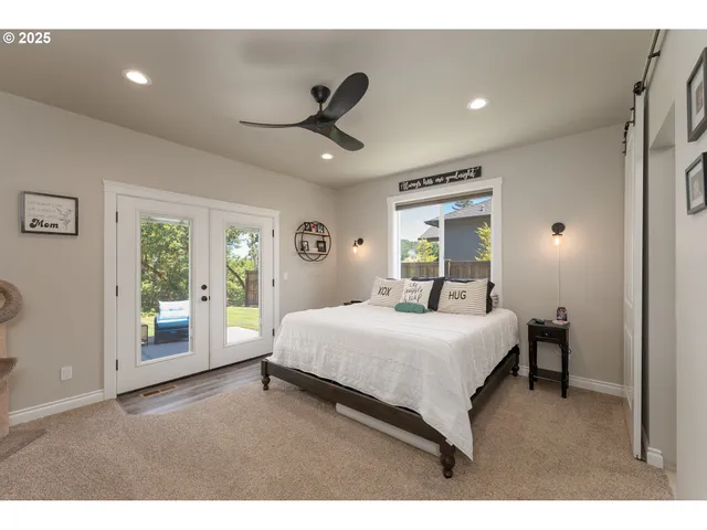 $714,900 | 1062 Southridge Way, Roseburg, OR 97470