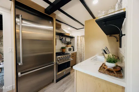 $1,299,000 | 2120-2122 Navarro Avenue, Altadena, CA 91001