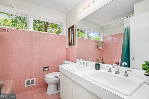 $1,445,000 | 9115 Levelle Drive, Chevy Chase, MD 20815