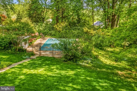 $1,445,000 | 9115 Levelle Drive, Chevy Chase, MD 20815