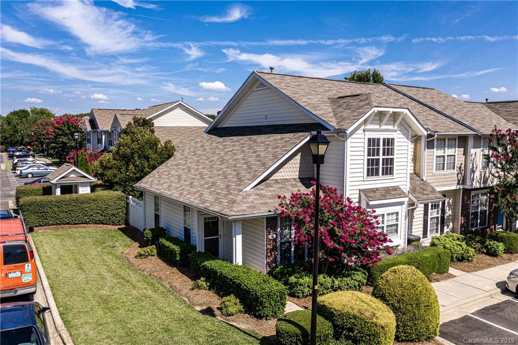 743 Shellstone Place Fort Mill, SC 29708 - Photo 2 of 17