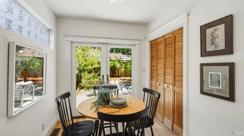 $975,000 | 103 Oak Knoll Avenue, San Anselmo, CA 94960