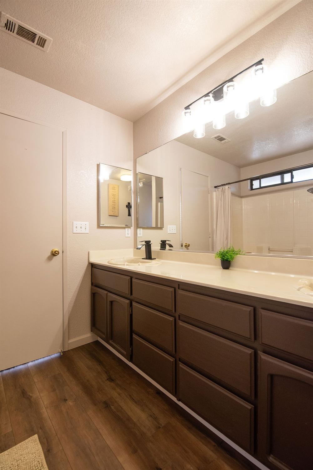 1312 Serene Lane Ceres, CA 95307 - Photo 21 of 38 Gallery Image 21