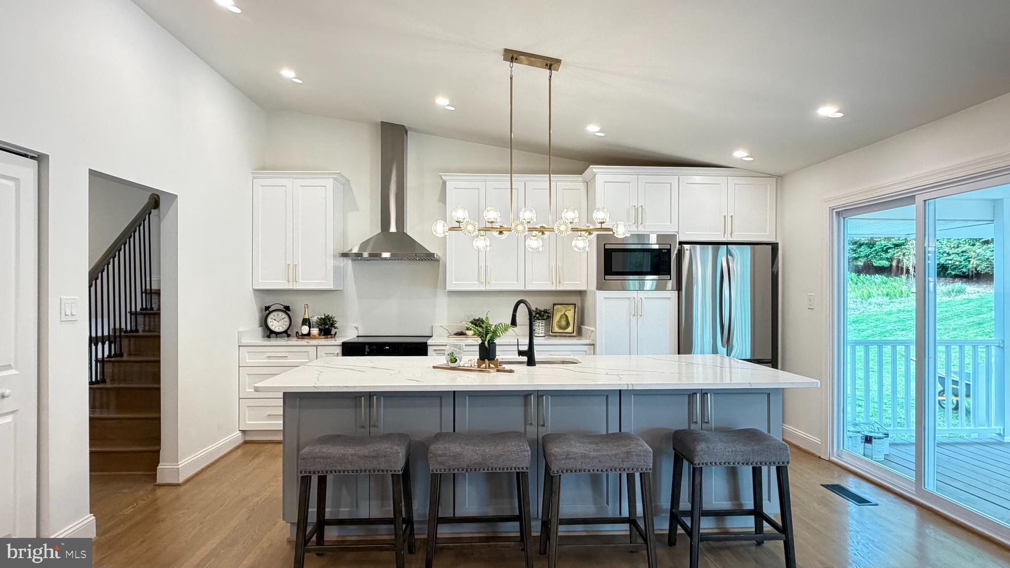 909 Farmstead Road Cockeysville, MD 21030 - Photo 11 of 28