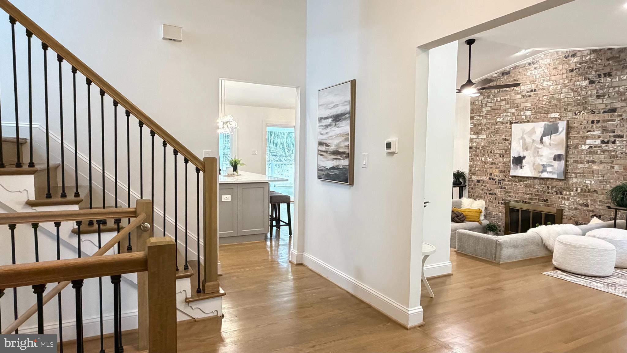 909 Farmstead Road Cockeysville, MD 21030 - Photo 2 of 28