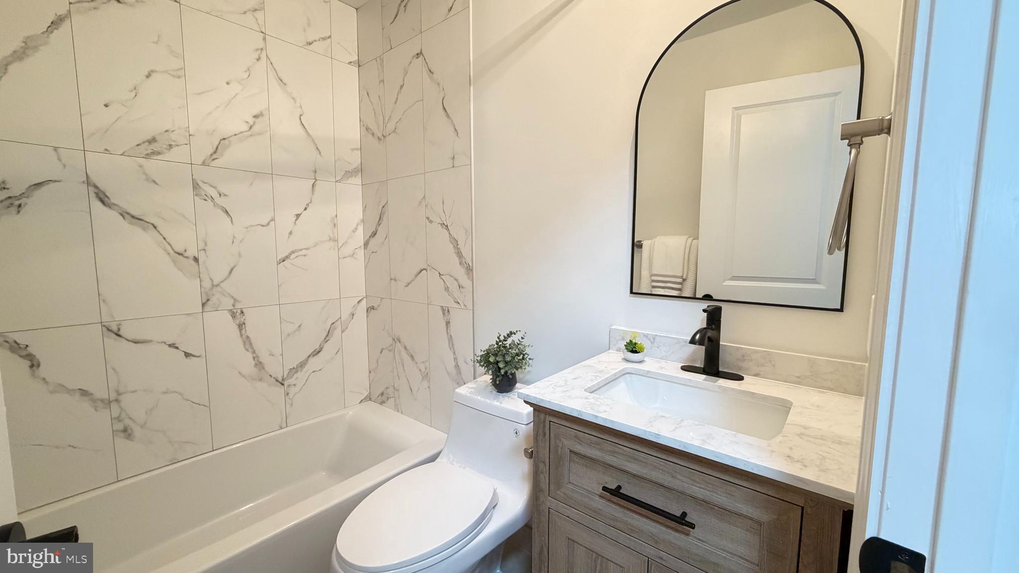 909 Farmstead Road Cockeysville, MD 21030 - Photo 22 of 28