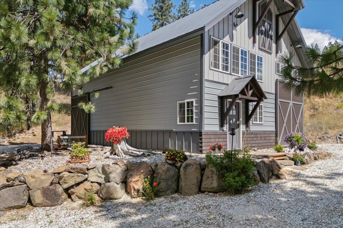 6520 Pine Ridge Way Nine Mile Falls, WA 99026 - Photo 4 of 40 Gallery Image 4