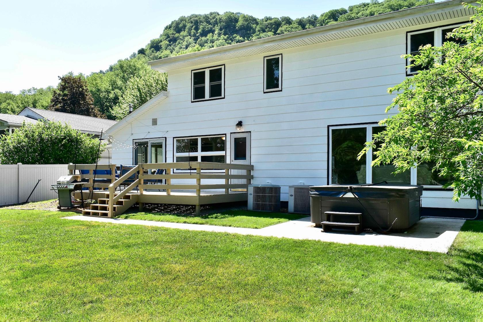 1758 Edgewood Road Winona, MN 55987 - Photo 36 of 38