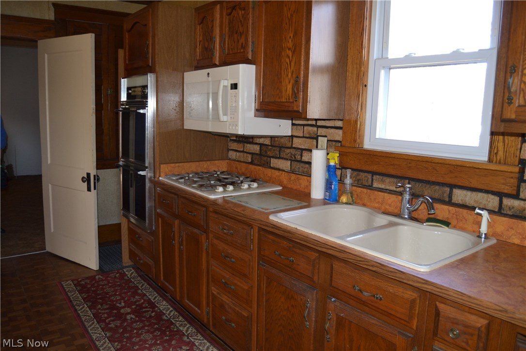 205 North Ridge Road Lorain, OH 44055 - Photo 17 of 32 Gallery Image 17