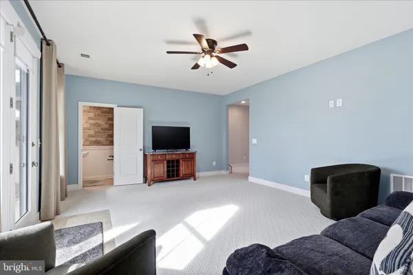 $829,990 | 25429 Hartland Orchard Terrace, Chantilly, VA 20152