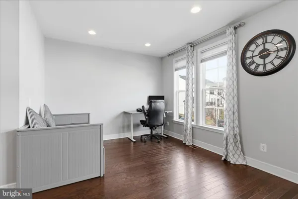 $829,990 | 25429 Hartland Orchard Terrace, Chantilly, VA 20152