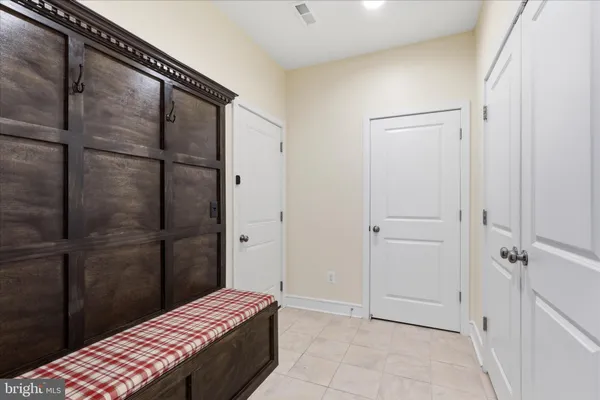 $829,990 | 25429 Hartland Orchard Terrace, Chantilly, VA 20152