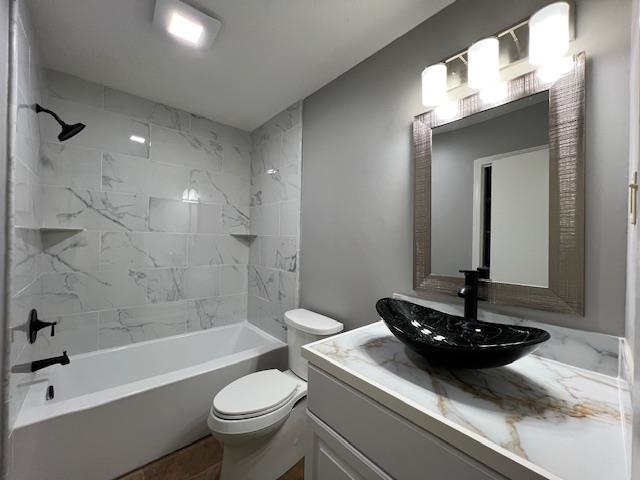 1012 Greencliff Road Collierville, TN 38017 - Photo 12 of 21 a bathroom with a sink a toilet and a bathtub